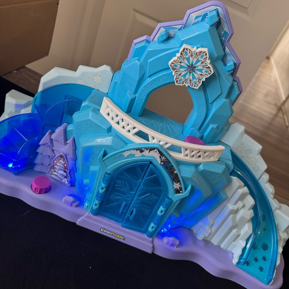 Frozen castle